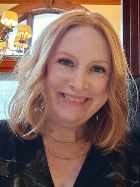Meet your Posher, Stacy
